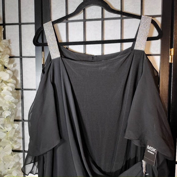 MSK Side-Draped Cold-Shoulder Jumpsuit Black Size 3XL - Picture 3 of 10